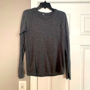 Lululemon long sleeve shirt